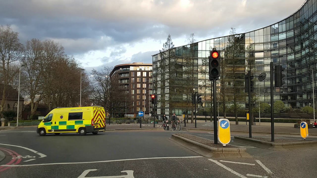 Driving in London - Trafalgar Square to Vauxhall