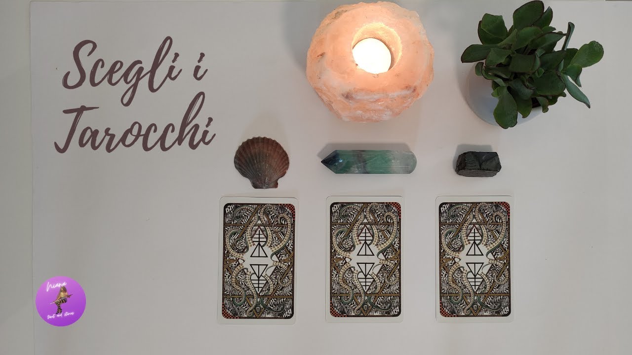 💞 Come devi comportarti per coinvolgerlo/a con te? 💞🔮 Scegli i tarocchi