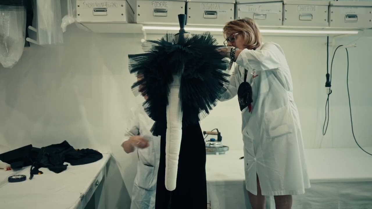 Valentino Vertigineux | Inside the Atelier