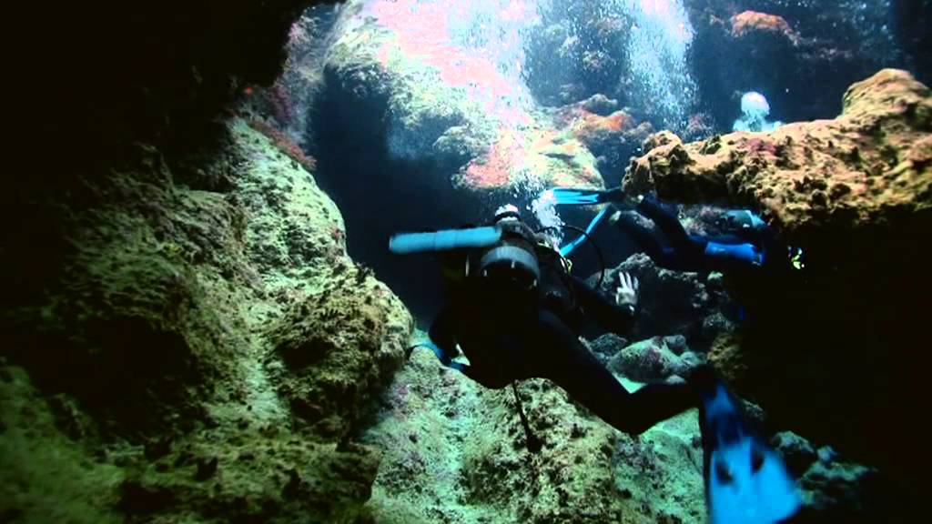 Lifou - New Caledonia - Tomoko Reef