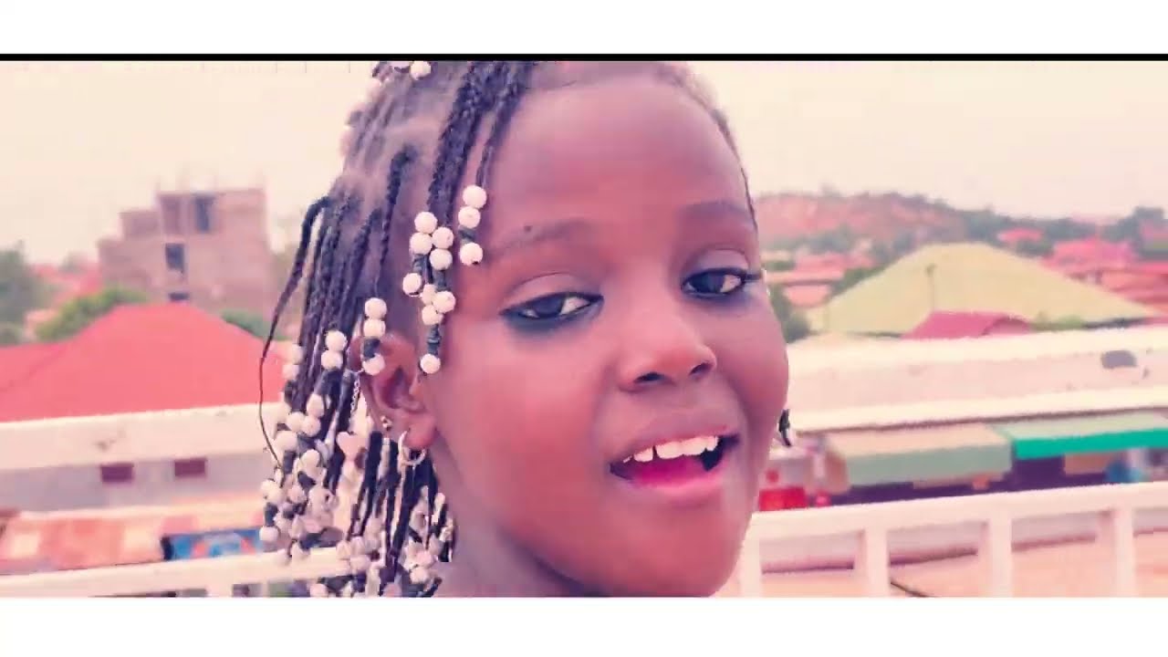 la diva guinéen Sérè ńkalegnhi koure may