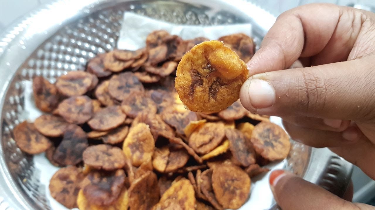 நேந்திரம் பழத்தை வைச்சு இப்படி கூட செய்யலாமா | Nendram Palam Chips | How To Make Banana Chips