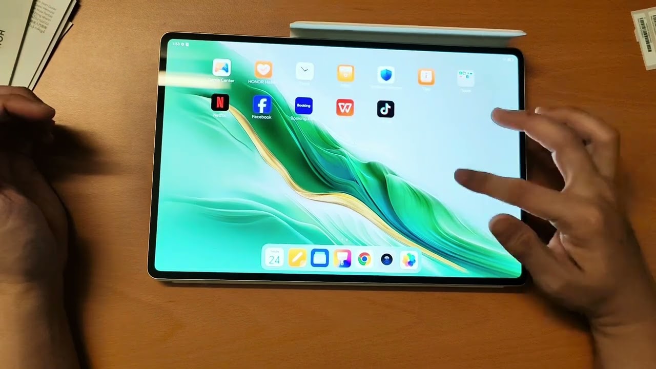 Распаковка Honor MagicPad 2 и краткое сравнение с Honor Pad 9