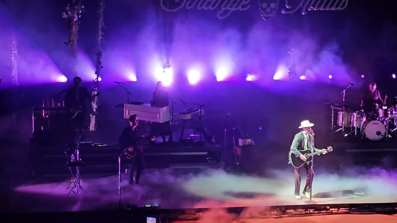Lord Huron - Cursed - Red Rocks 2025
