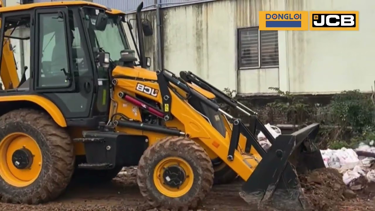 Đào tạo hướng dẫn lái máy xe đào liên hợp JCB 3CX