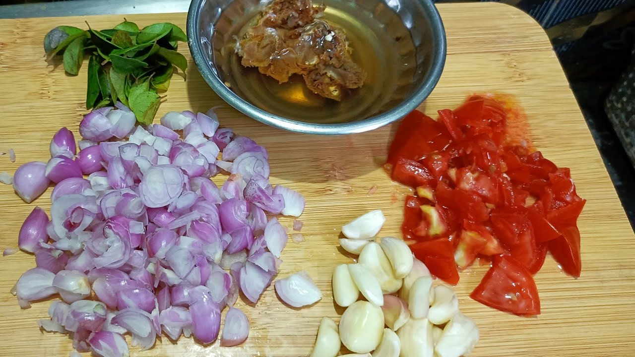 வெண்டைக்காய் புளிகுழம்பு / vendakkai Puli Kulambu without coconut in tamil /Manju lifestyle receipes