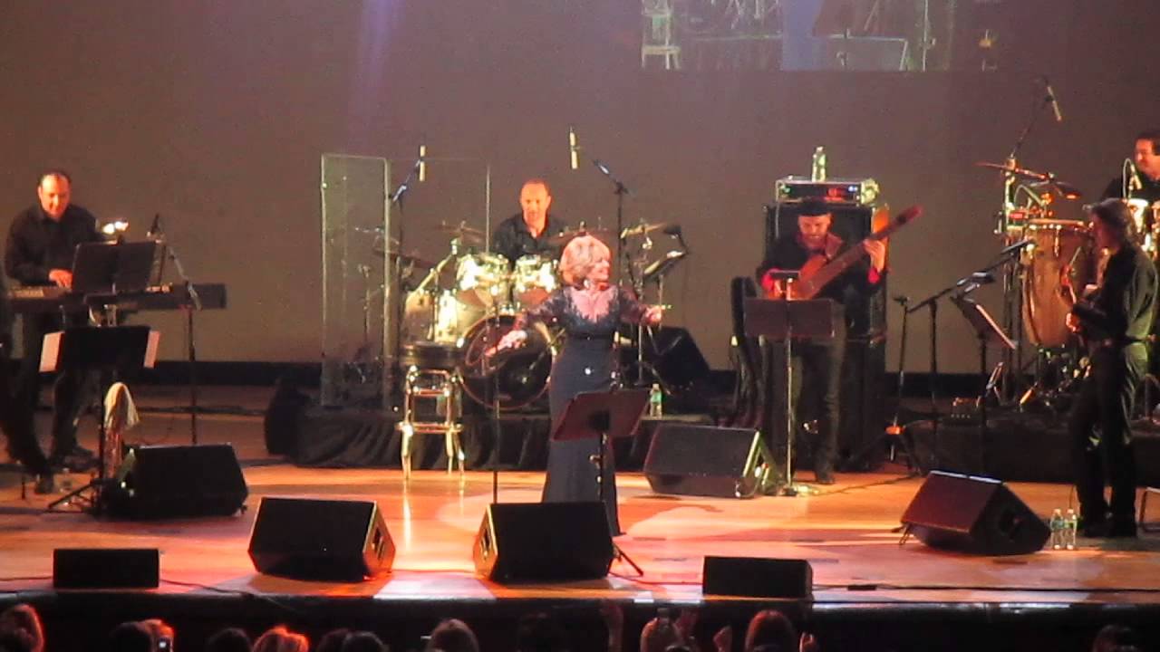 Googoosh Concert in New York 4, 3/15/2014