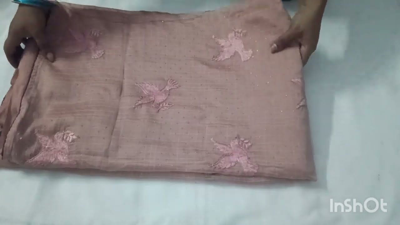 ఈ సారీస్ పెట్టుబడులకు చాలా బాగుంటాయి.#saree  #online #silksaree #worksarees #designs #blouse 