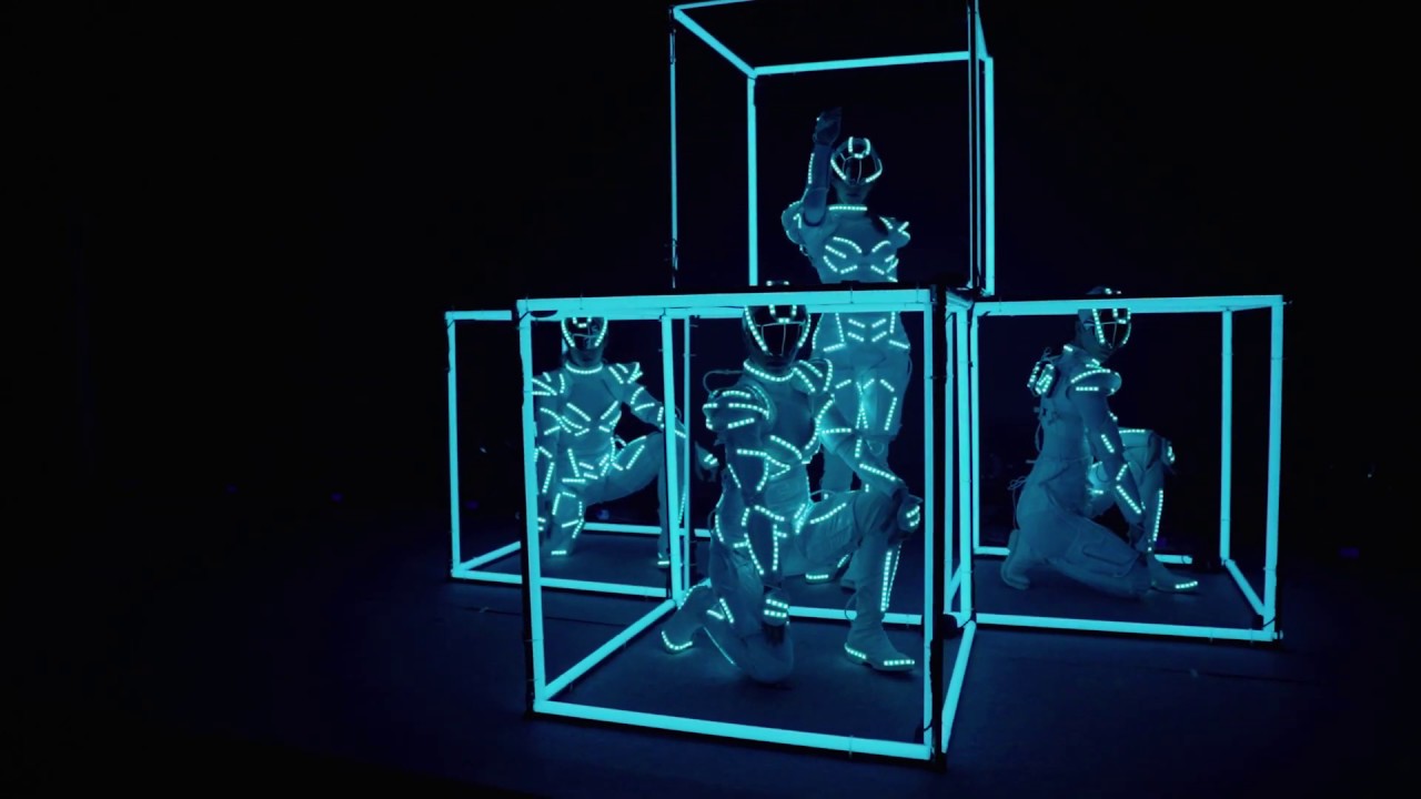 TeamLED | LED Ladies & Cube
