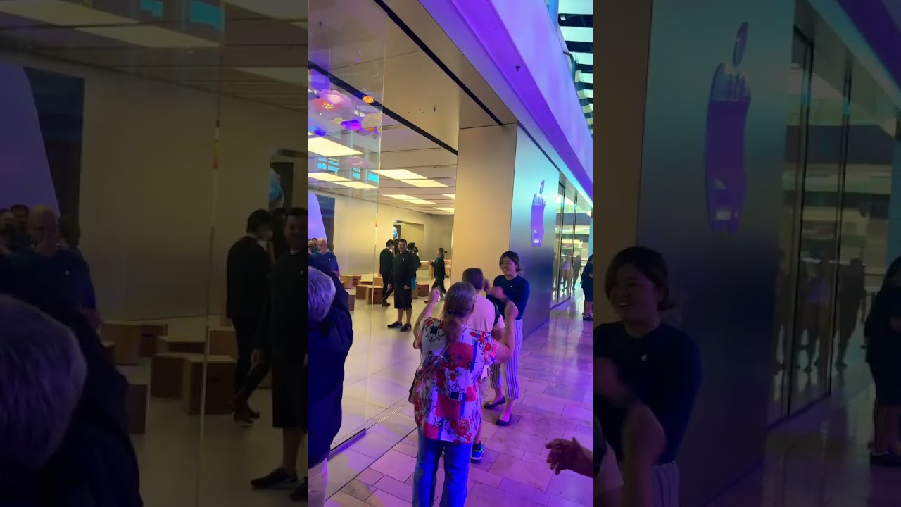 Apple Store Open in the West Coast #iphonelaunch #iphone14pro #westcoast #lasvegas