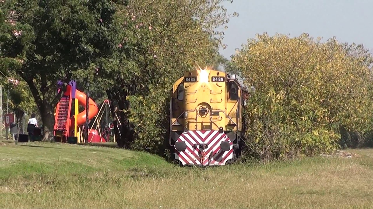Desde Caseros a La Tablada con los trenes locales de carga