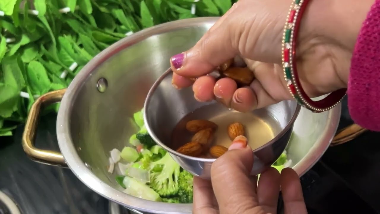 Almonds Brokali Soup 🍜 | Badam Broccoli Soup Recipe | Creamy & Healthy Winter Special