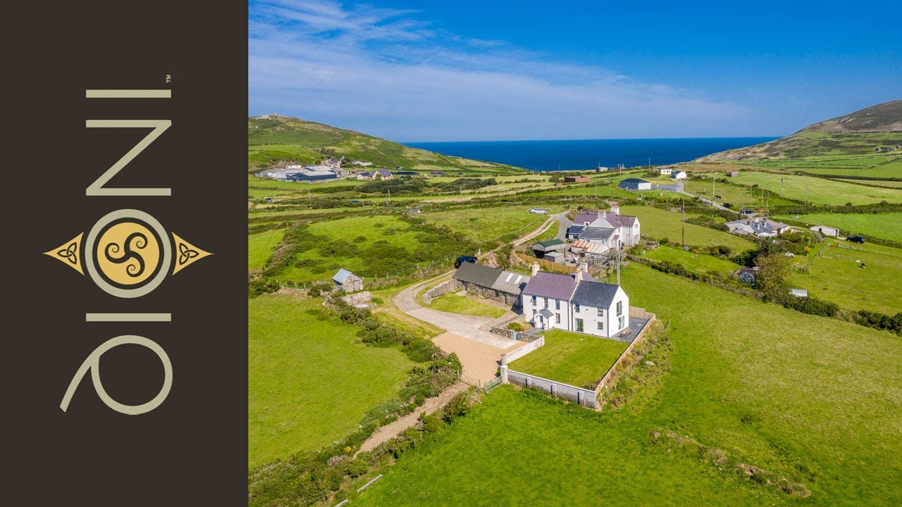 An Elegantly Informal Home In A Stunning Location | Uwch-Mynydd