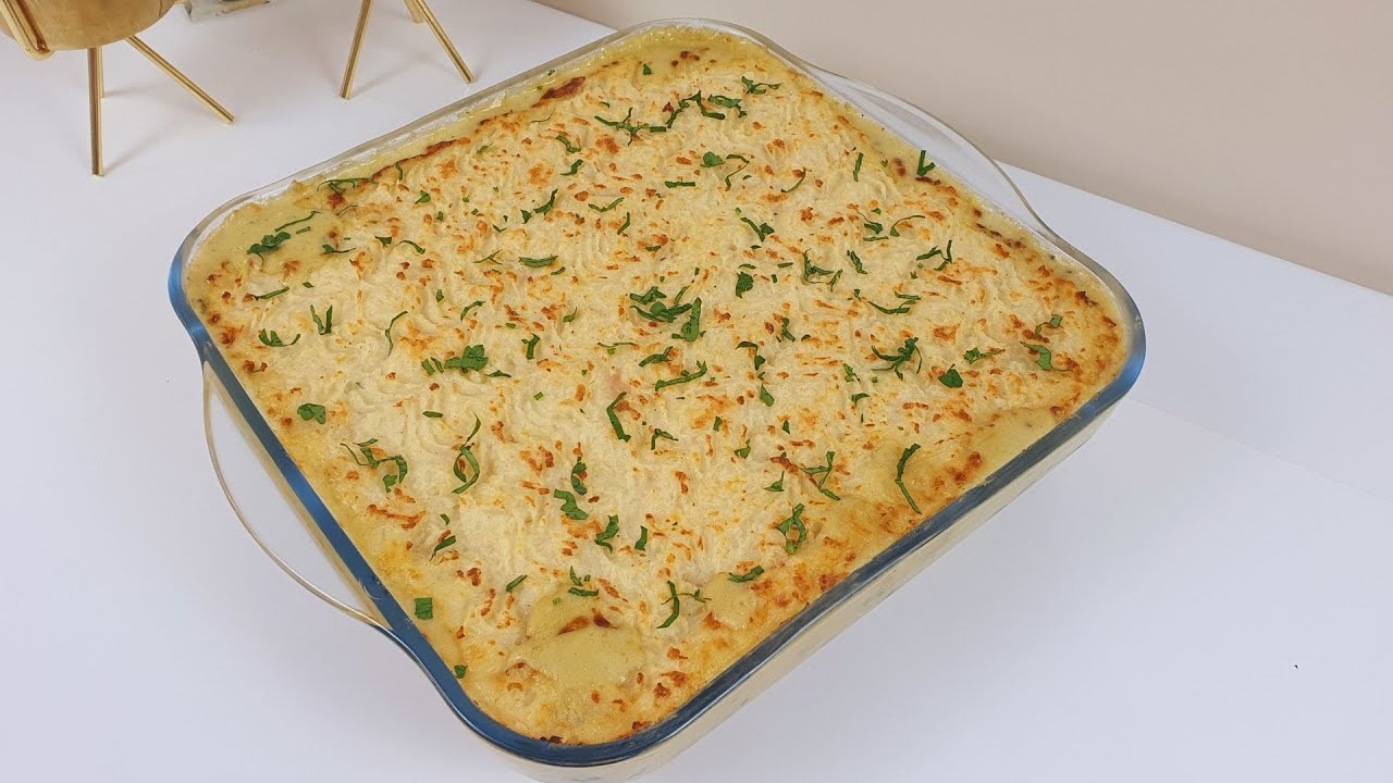 كراتان بالدجاج والقمرون مع بوري البطاطس : وصفة كريمية لذيذة معلكة حضريها لأطفالك مغذية وغنية