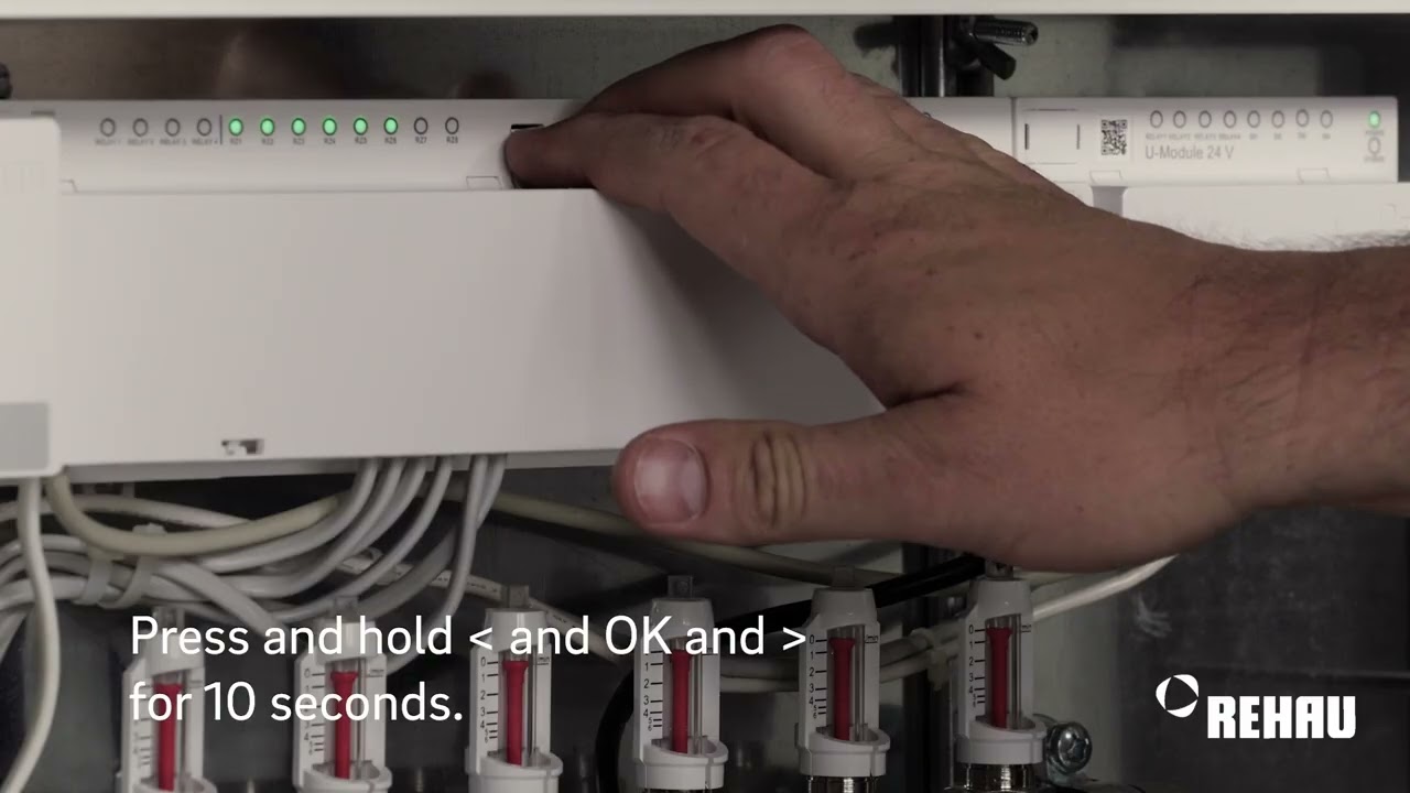 REHAU NEA SMART 2.0: Resetting Base Station to Factory Settings