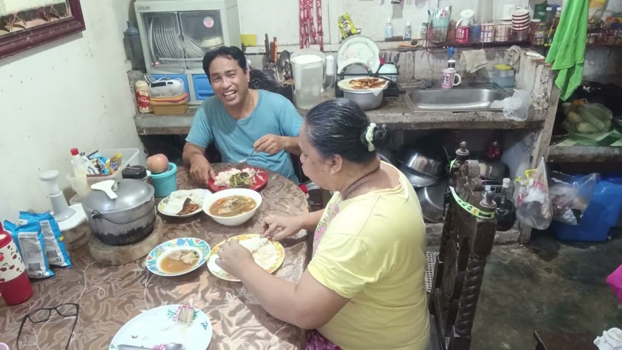 SINIGANG NA BABOY ULAM NAMIN SA TANGHALIAN MGA BOSS IDOL KAIN PO 