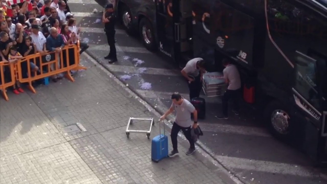 Llegada del Athletic Club a Mestalla