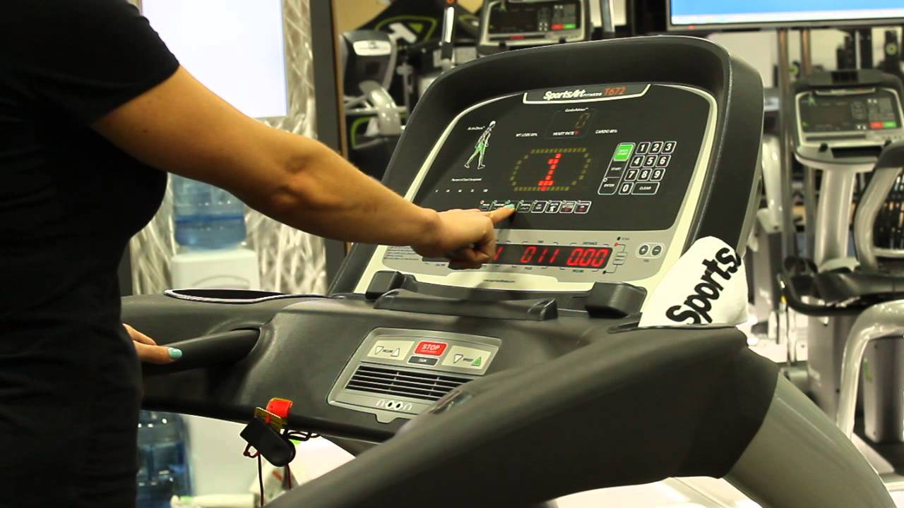 How to Use the SportsArt T672 Treadmill