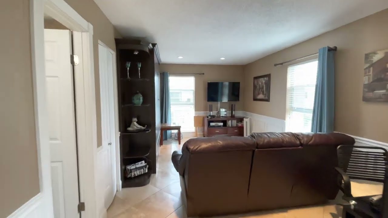 Le Cartier Condo - 201 178th Dr #524, Sunny Isles Beach, FL 33160