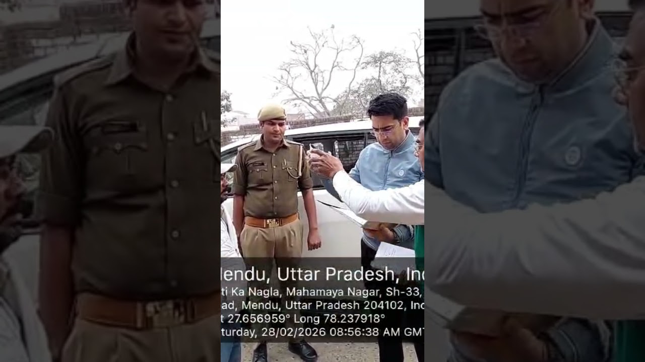 Hathras | सफाई में ढिलाई... तो खैर नहीं! 🚫 DM Atul Vats का सख्त एक्शन, लापरवाहों पर गिरी गाज