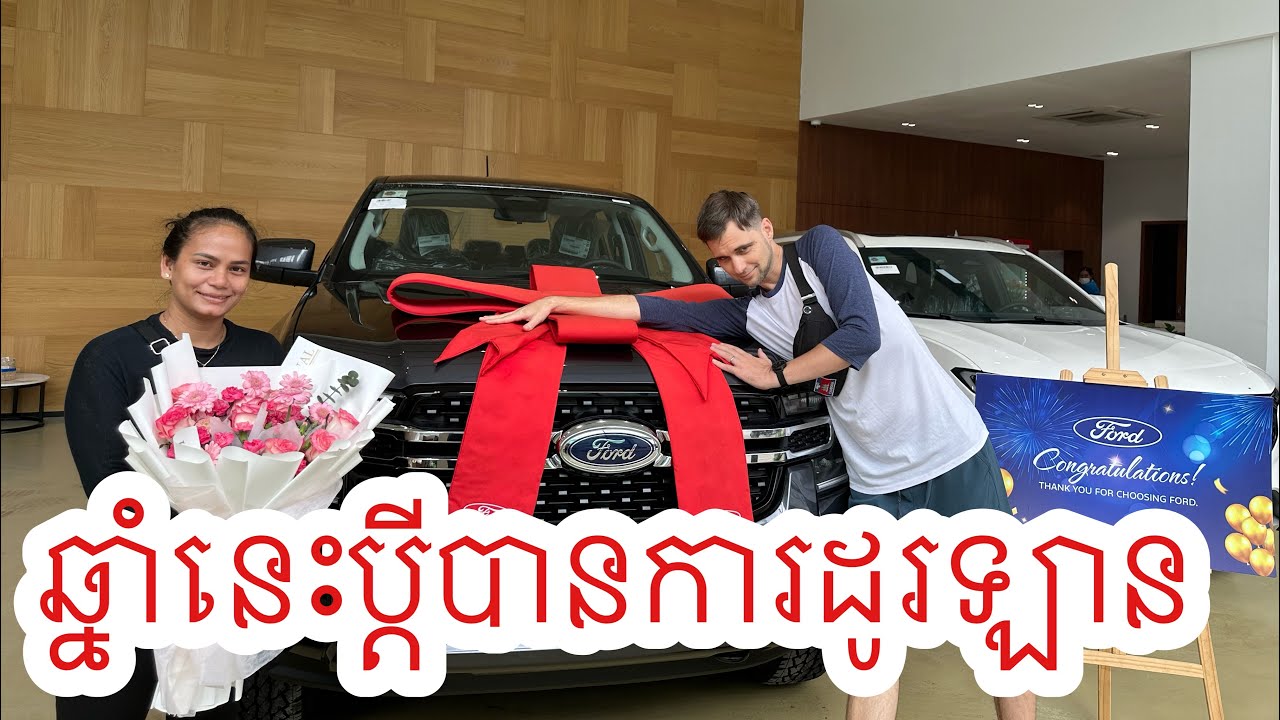 សៀមរាបភ្ញៀវដើរលេងច្រើនថ្ងៃChristmas in Cambodia 