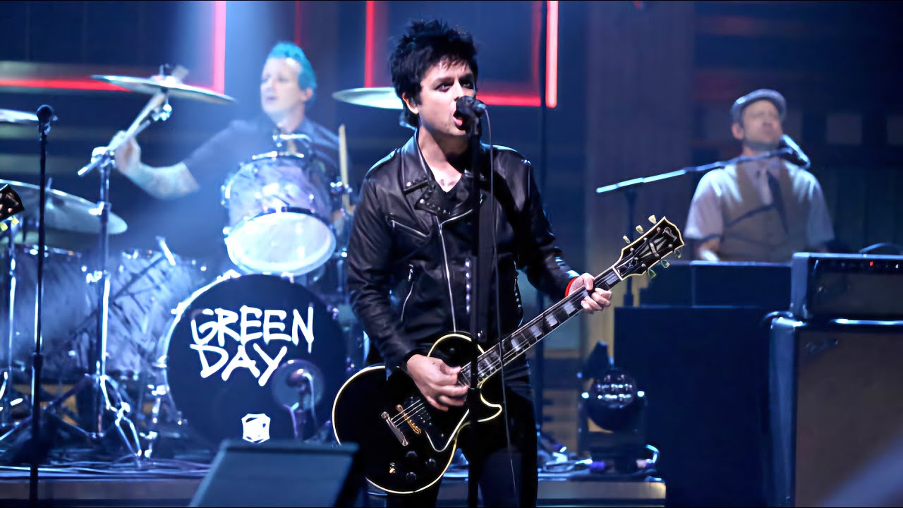 GREEN DAY: 'Letterbomb' [Live 4K | iHeartRadio 2016]
