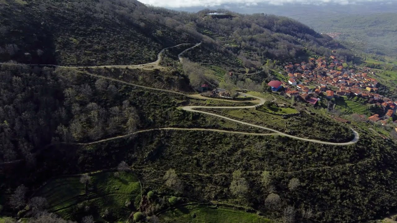 Subida hasta el refugio Nuestra Señora de las Nieves