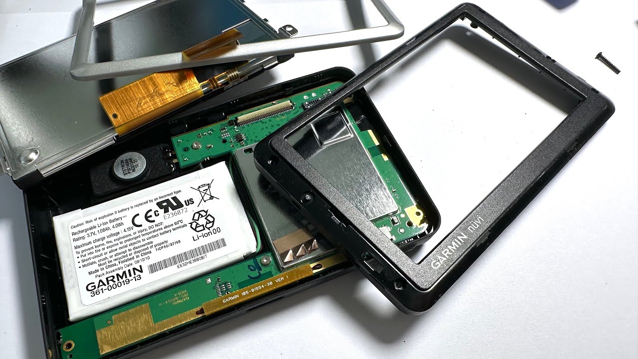 Garmin Nuvi 1300 Teardown