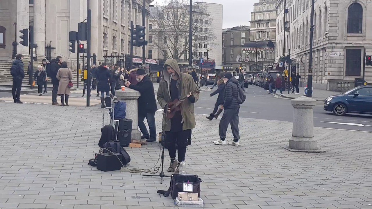 Radiohead Creep  Cover Amazing Voice Street Performer London