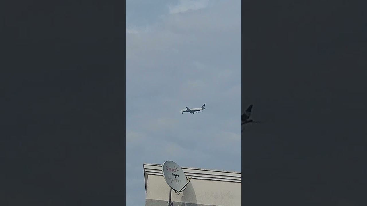 Embraer E195AR da Azul 6020 PR-AXN CGH-CWB