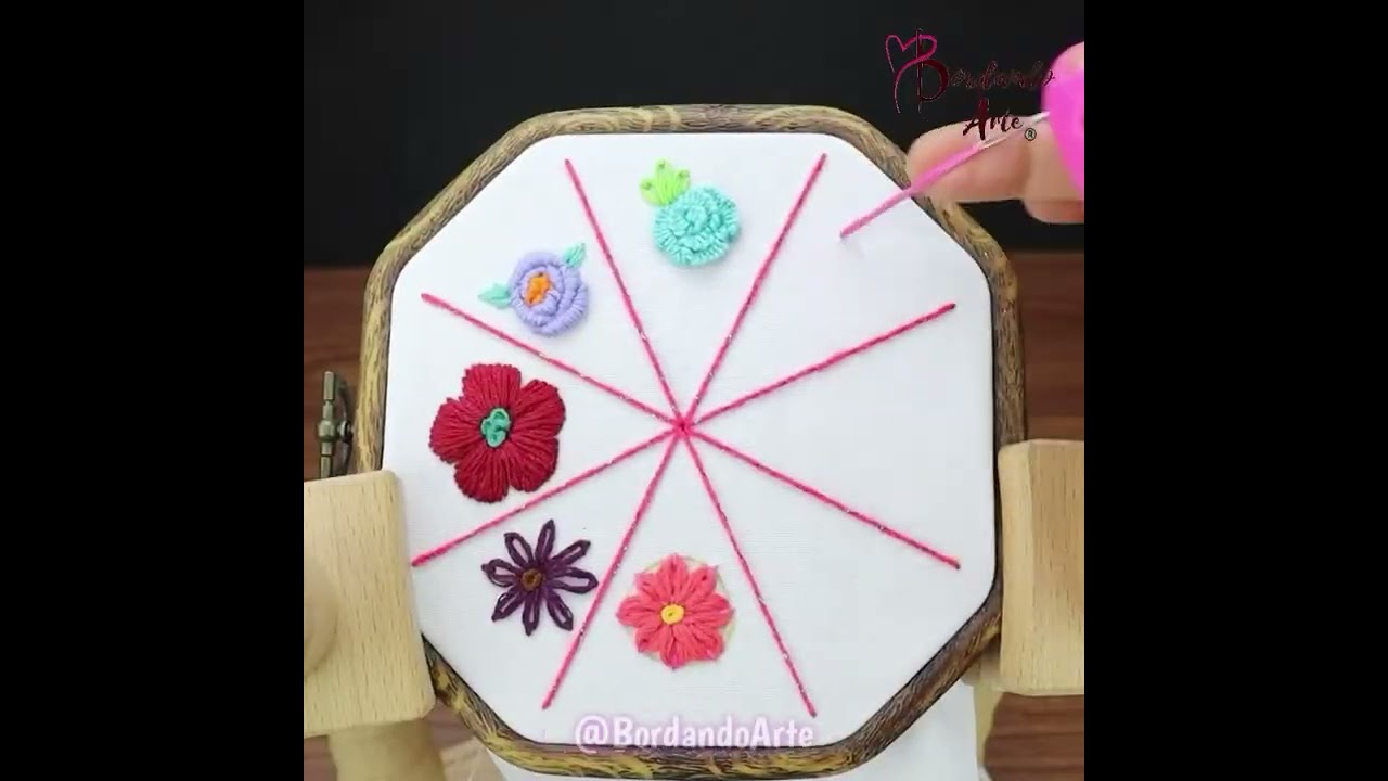 Transforma tu ropa vieja con estas flores bordadas🌸🪡