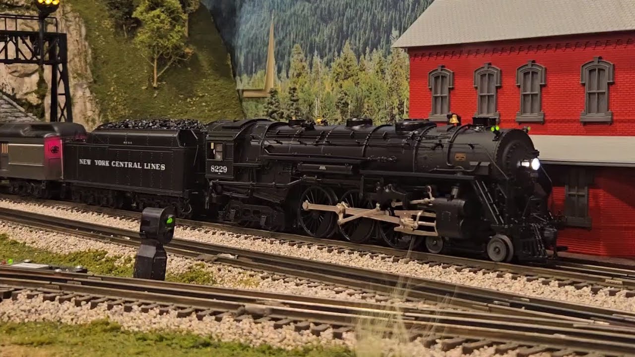 MTH NYC Michigan Central 4-6-4 J1e Hudson #8229