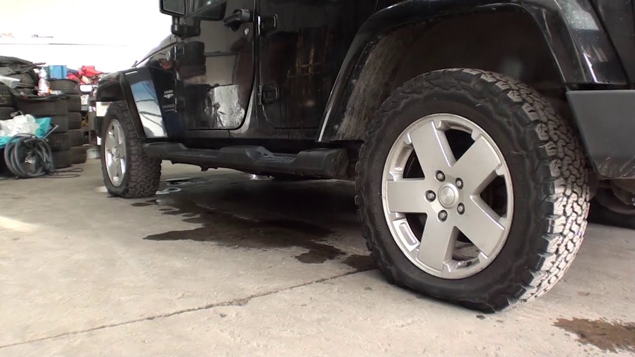 Dem Wrangler an allen 4 Reifen die Luft rauslassen