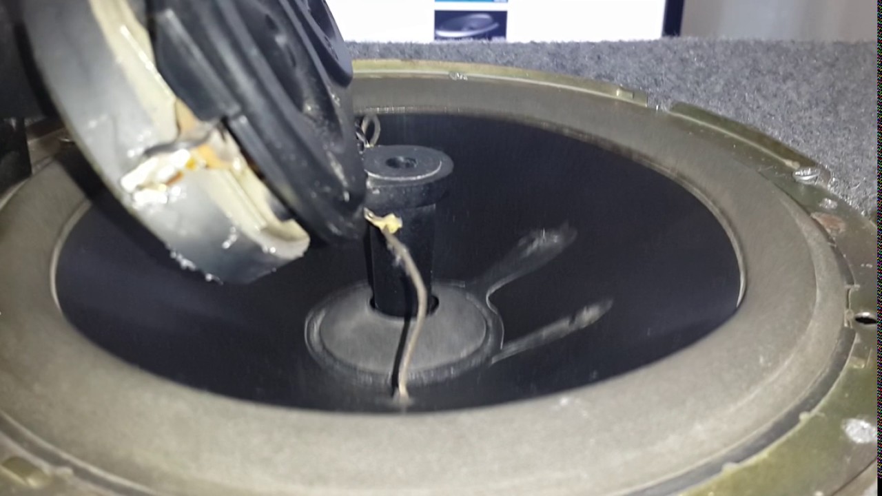 Piooner Ts-2150 Speaker jumping :)
