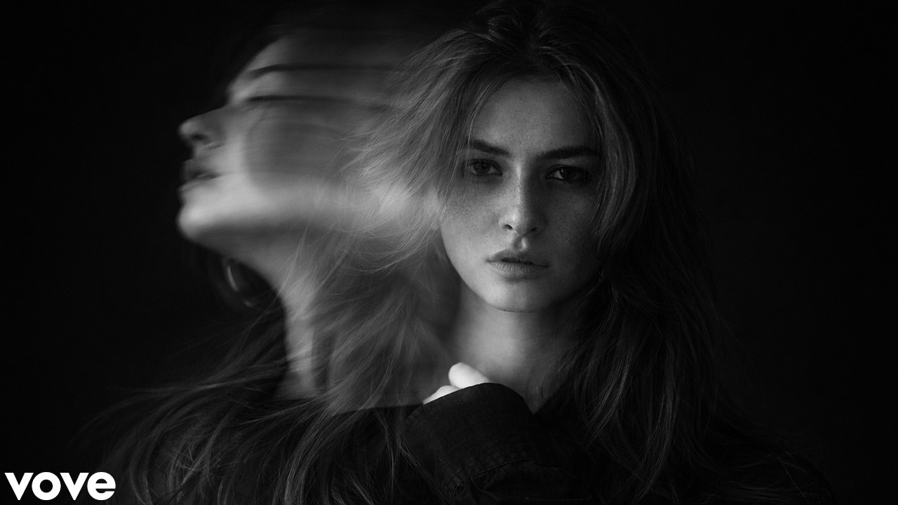 Shadows of the Past | Emotional Deep House | Melodic Vocal House | Dsmt