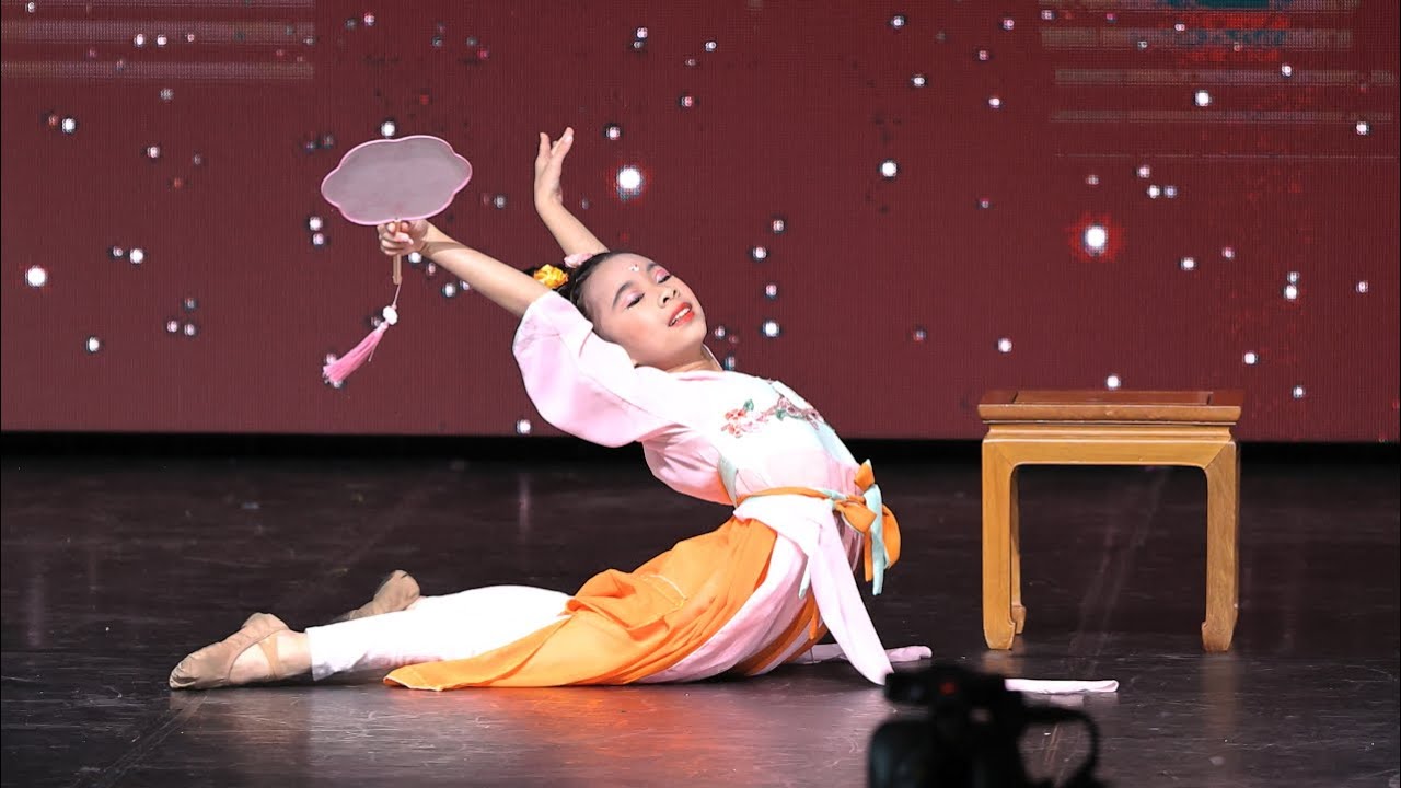Showstopper Competition @ Phoenix -《荳蔻梢頭》/ 