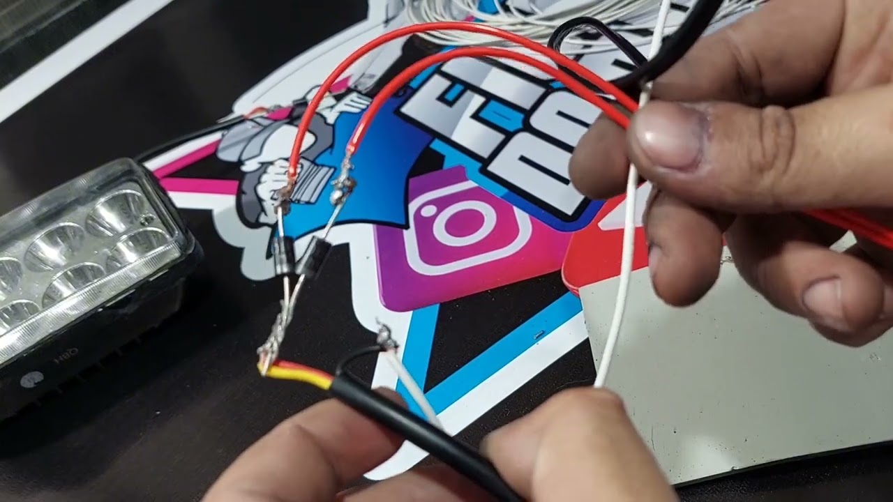 COMO FAZER  BARRA LIMPA E INSTALAR OS FARÓIS  DE MILHA (TUTORIAL) FIORINO @fiorinodocris