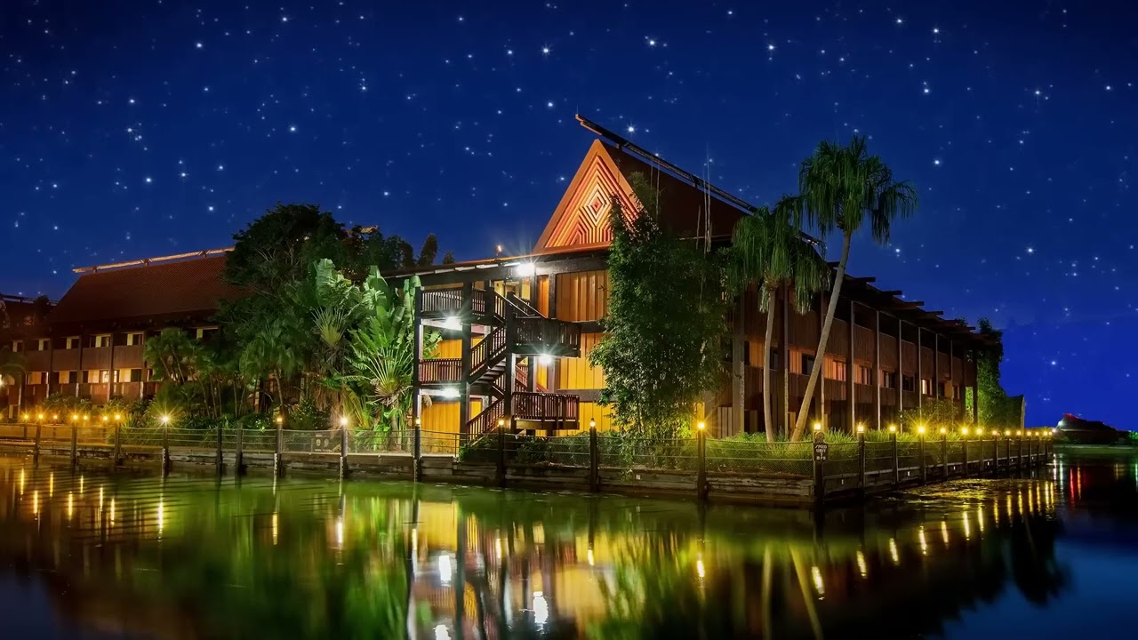 Disney World Polynesian Resort Ambience