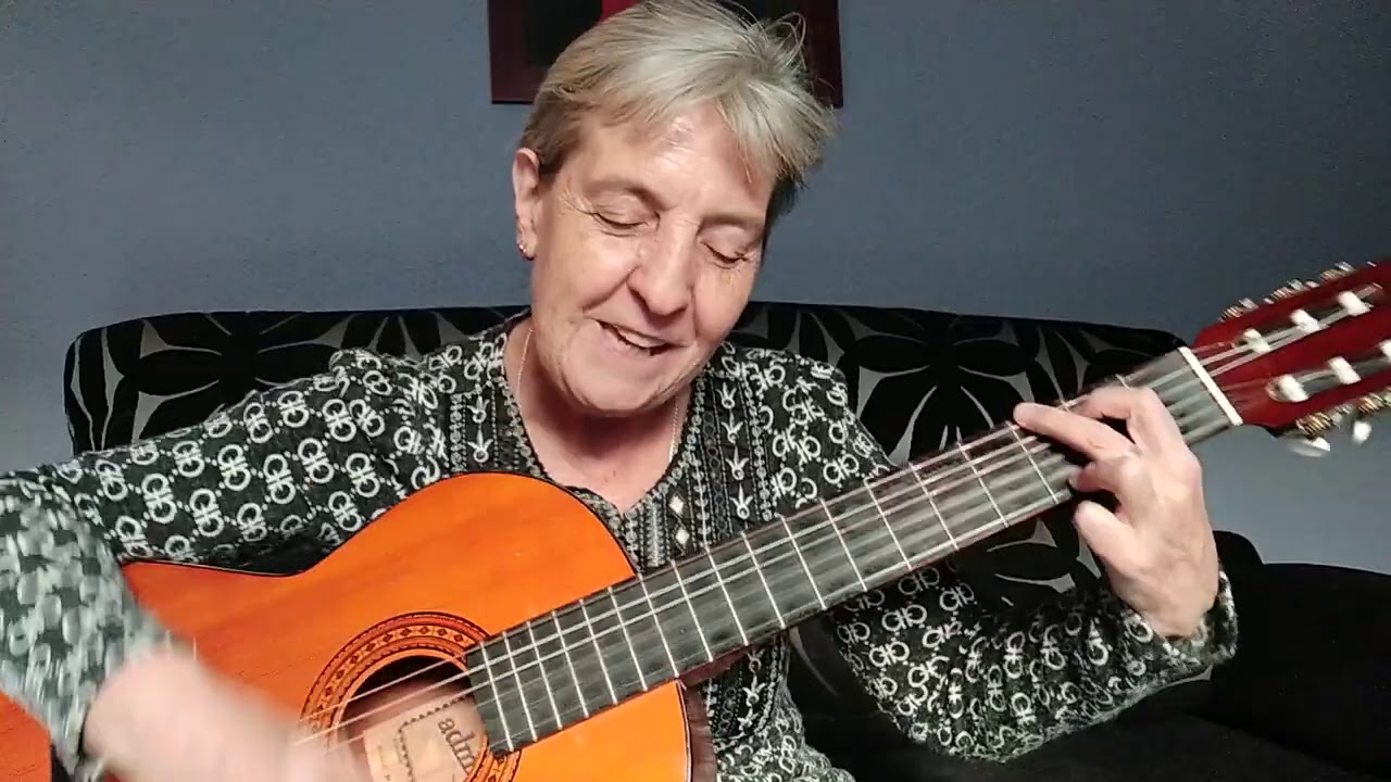 Santa Marta Santa Marta tiene tren (guitarra)