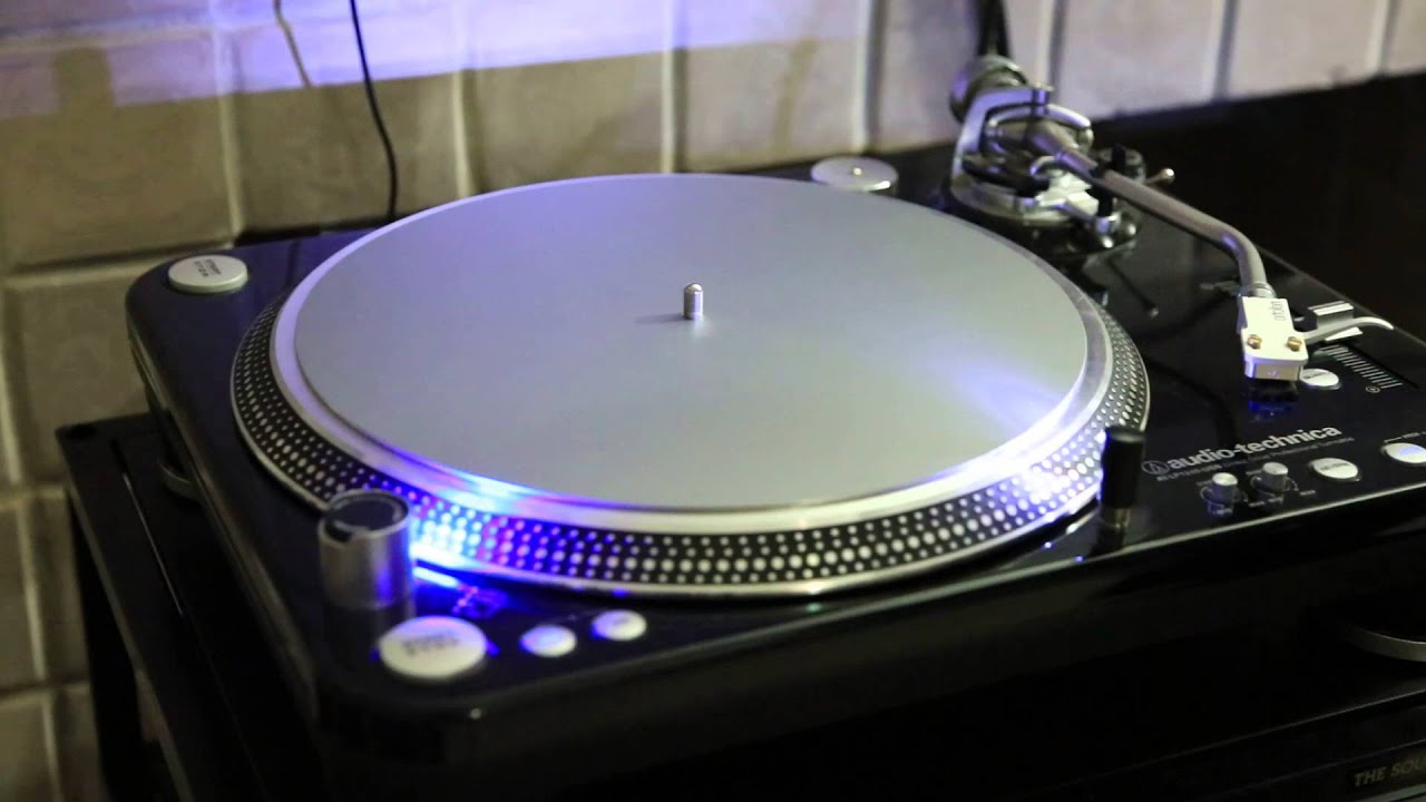 My AT-LP1240 Matt upgrade from IsoPlatMat.