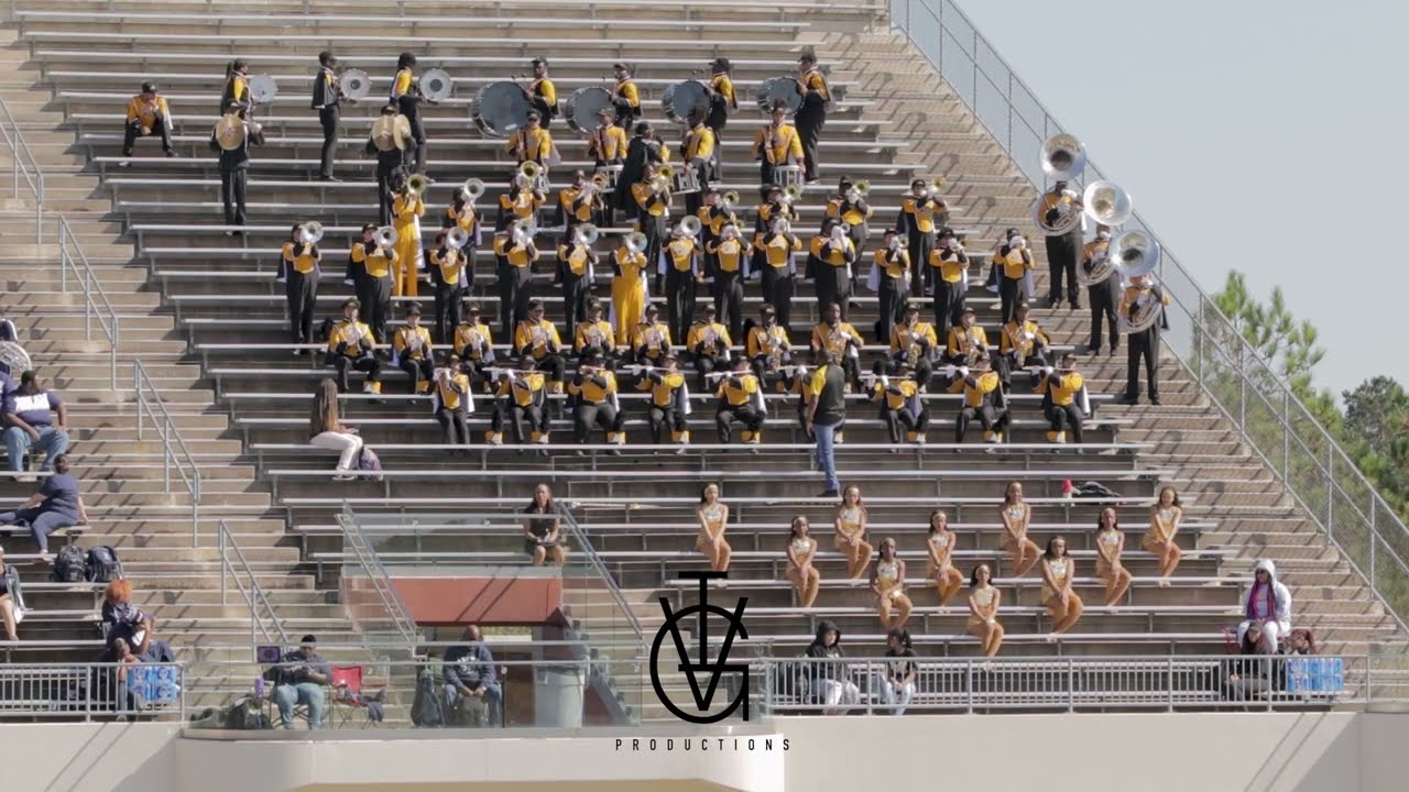 2022 Thurgood Marshall vs W.W. Samuell High School Marching Band at Supreme Battle of the Bands