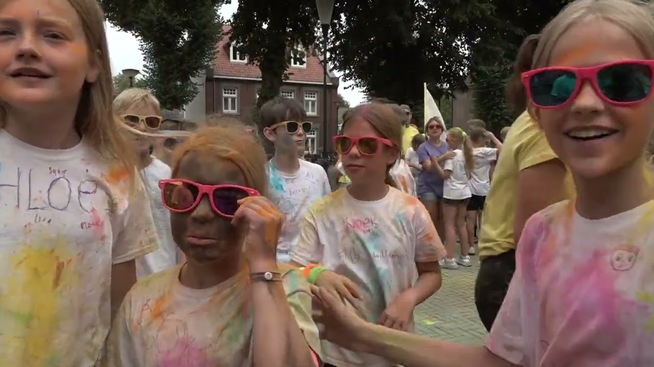 Colorrun bij jubilerende KVW in Helden