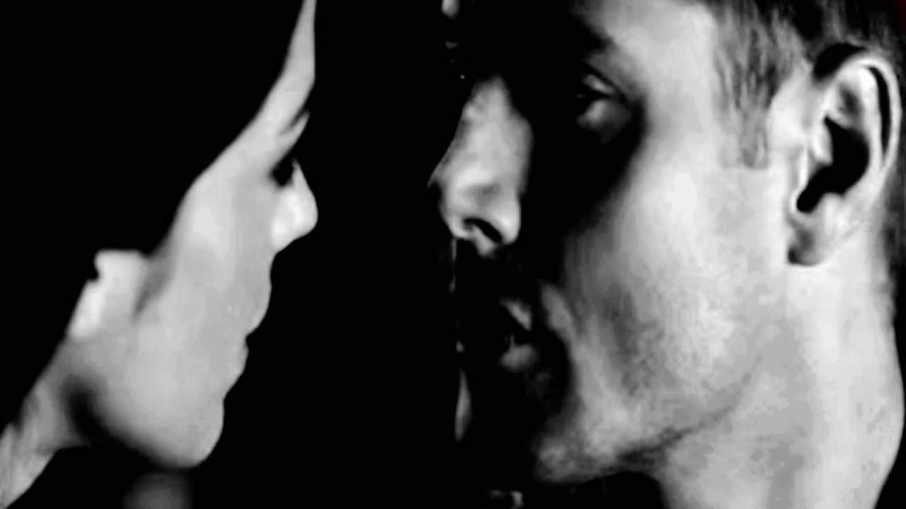 I come to you in pieces • Jennifer & Dean
