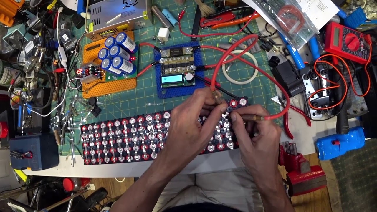 Dancing Nickel! Spot Welding an 18650 Battery Pack with kWeld and Supercapacitor bank