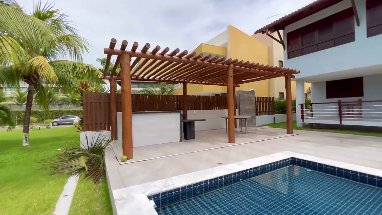 Casa de Praia em Muro Alto | Condomínio Fechado | 218 mts | 4 Suítes