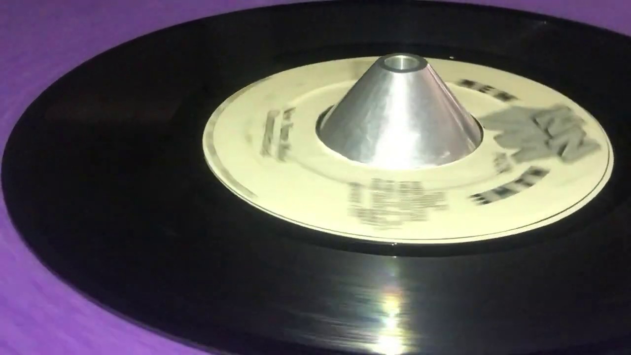 NEW NAME MUSIC ~ Computerized (TERRENCE ~ Good Morning Jah, B Side)