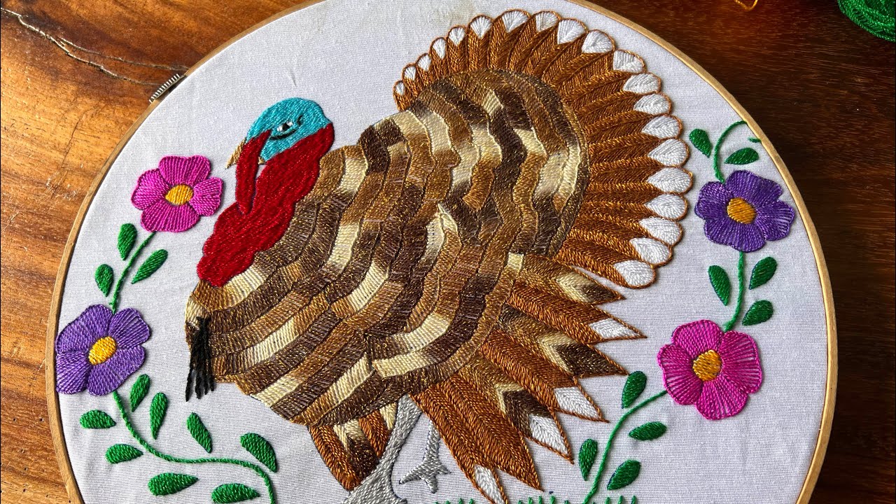 PUNTADA FÁCIL PARA UN GUAJOLOTE 🦃 Como bordar un guajolotes 🦃 ​@tusideasenbordados