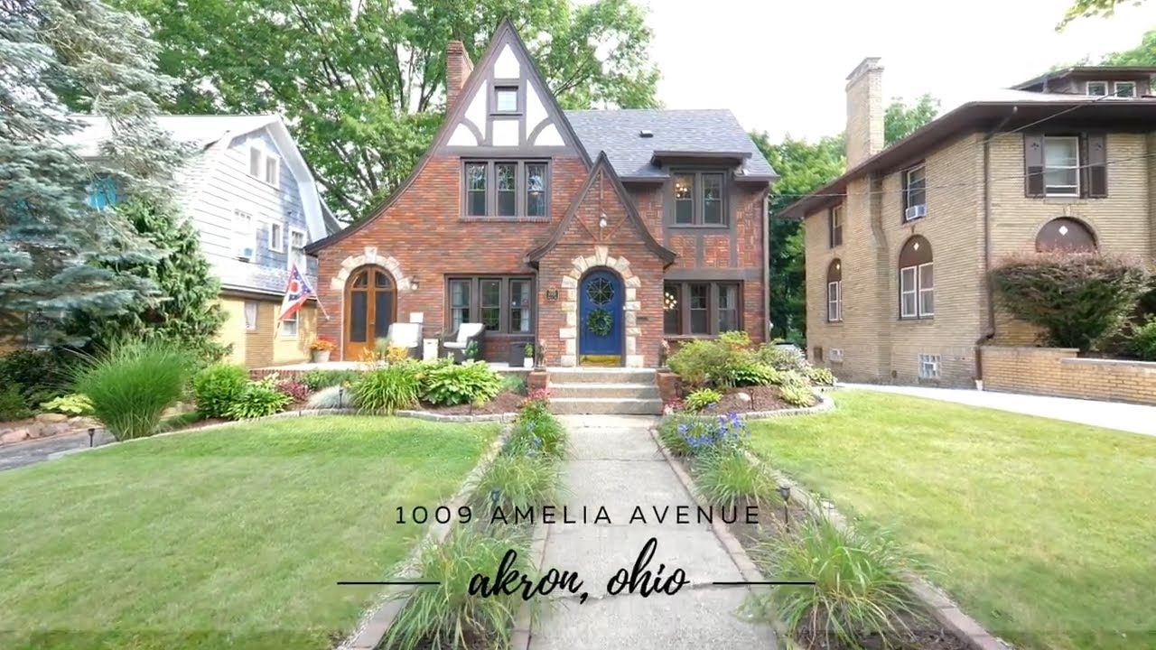 Amelia Drive, Akron Ohio Real Estate Walkthrough Video