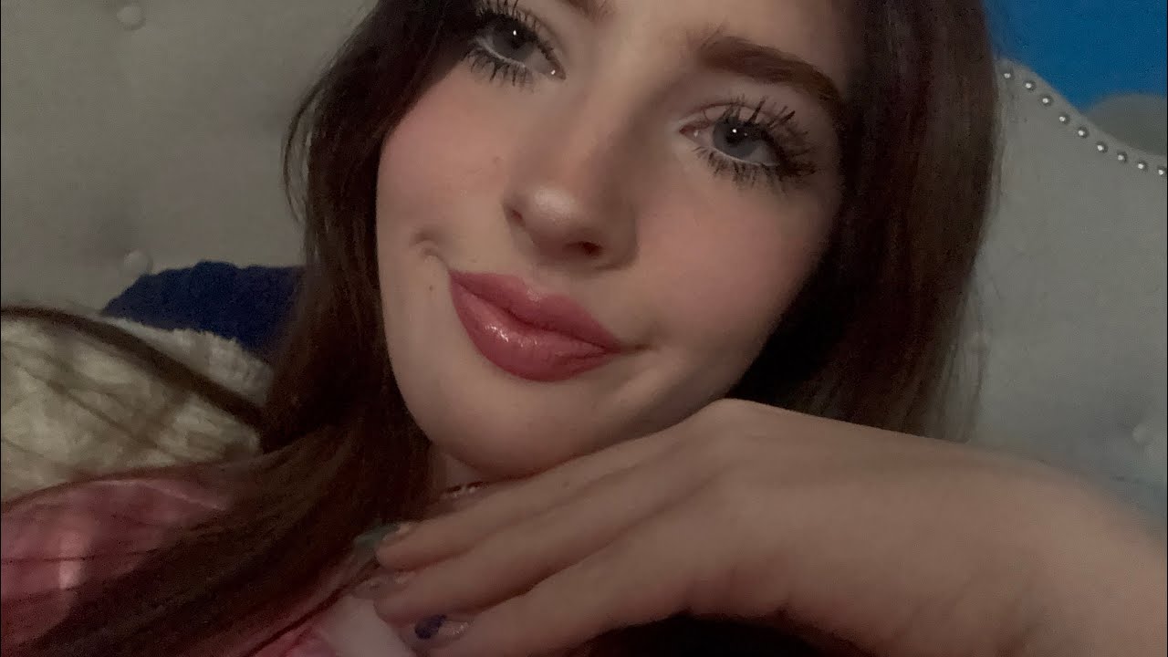 ❄︎ asmr gum chewing mouth sounds ❄︎ (no yapping just tingles)