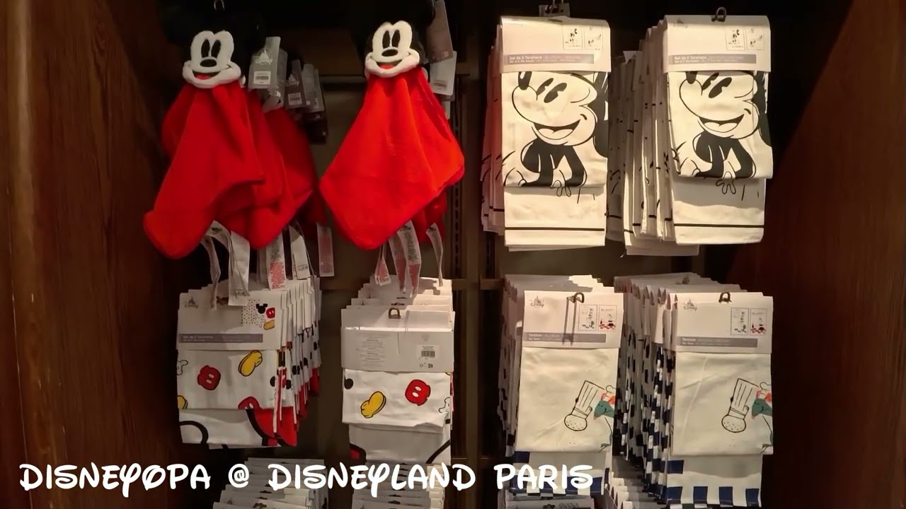 SHOP WALK THROUGH - CHEZ MARIANNE Souvenirs de Paris - Disneyland Paris - DisneyOpa